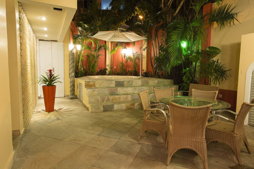 A Casa Das Portas Velhas Salvador Exterior photo